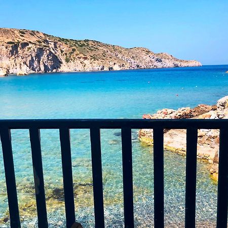 Salty Kisses And Sandy Toes Firopotamos Exterior photo